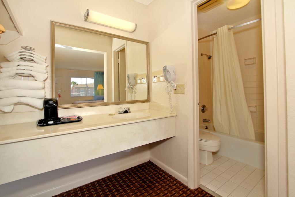 Super 8 By Wyndham Kissimmee Motel Ruang foto
